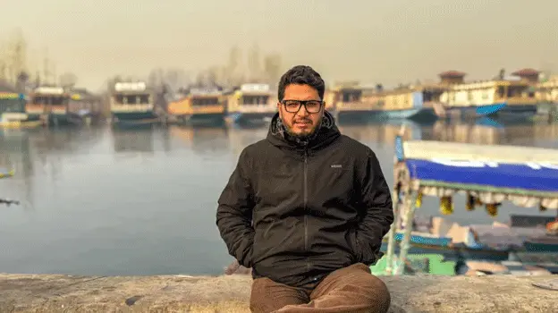 ইতিহাস সংরক্ষণের চেষ্টায় কাশ্মিরের তরুণ প্রজন্ম