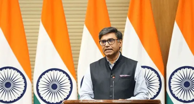 সোশ্যাল মিডিয়ায় ট্রলের শিকার হচ্ছে ভারতের পররাষ্ট্র সচিব