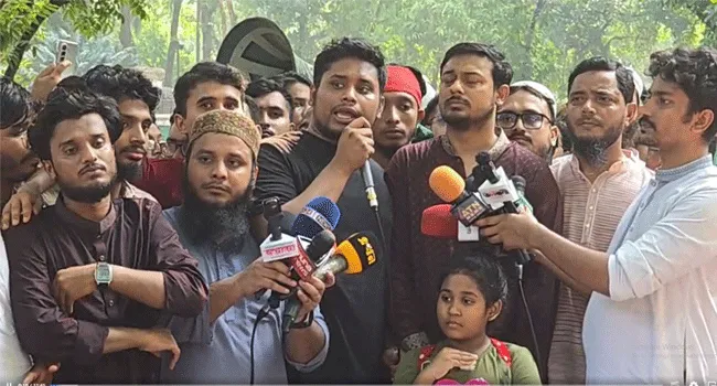 আ’লীগ নিষিদ্ধের দাবিতে জুমার পর বড় জমায়েতের ডাক হাসনাতের
