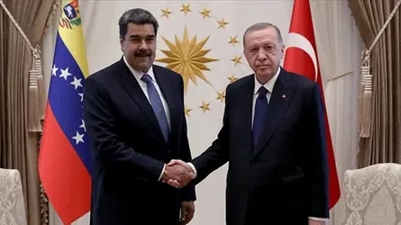 ভেনেজুয়েলার মাদুরোকে যুক্তরাষ্ট্রের সাথে আলোচনা চালিয়ে যাওয়ার আহ্বান এরদোগানের
