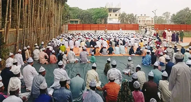 গফরগাঁওয়ে লামকাইন ঈদগাহ মাঠে উপজেলা প্রশাসনের ১৪৪ ধারা