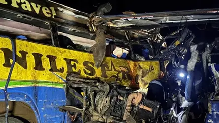 উগান্ডায় ভয়াবহ সড়ক দুর্ঘটনায় নিহত ৬৩