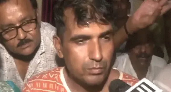 পাকিস্তানি রেঞ্জার্সের হেফাজত থেকে ছাড়া পেয়ে বাড়ি ফিরলেন বিএসএফ জওয়ান