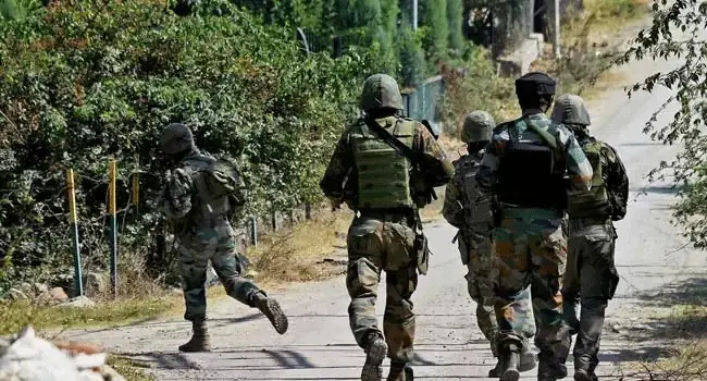 জম্মু-কাশ্মিরে ২ ভারতীয় সেনা নিহত