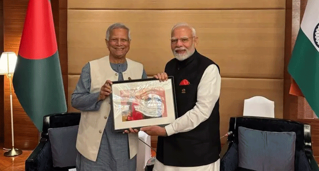 বাংলাদেশ-ভারত পুরানো বন্ধুত্বের কতটা নবায়ন হলো দুই নেতার বৈঠকে?