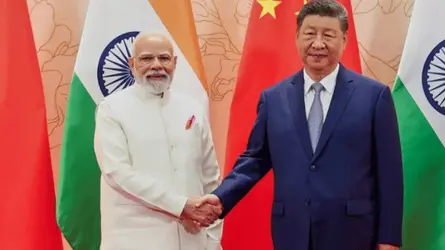 চীনের সামরিক কুচকাওয়াজে মোদি কেন ছিলেন না?