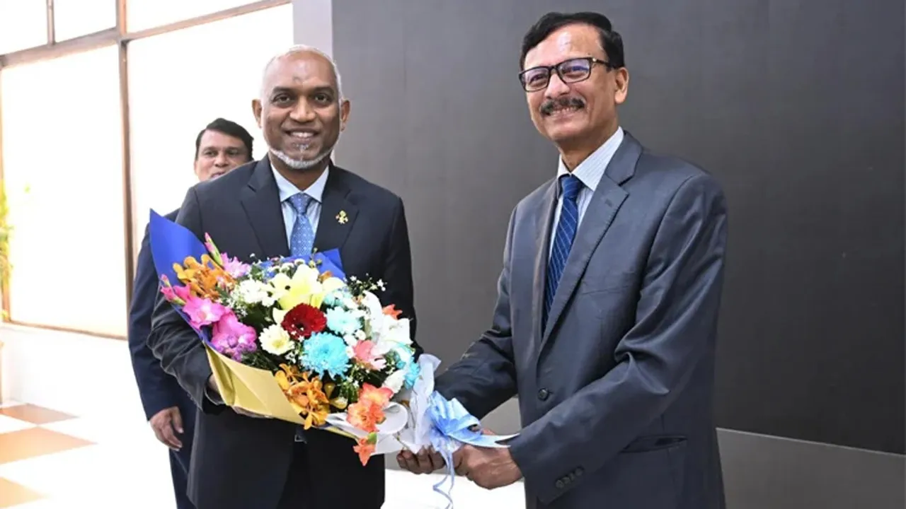 মন্ত্রিসভার শপথ অনুষ্ঠানে যোগ দিতে ঢাকায় এসেছেন মালদ্বীপের প্রেসিডেন্ট
