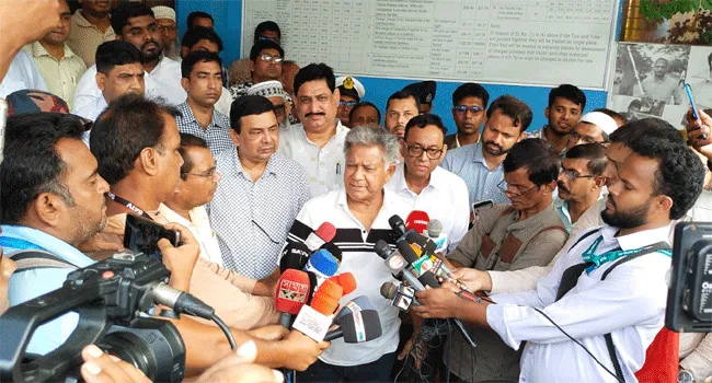 বিশ্বব্যাংকের পরবর্তী প্রকল্পে অগ্রাধিকার পাবে সোনামসজিদ স্থলবন্দর সম্প্রসারণ : নৌ উপদেষ্টা