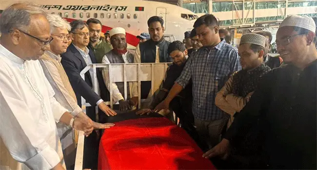 হিমাগারে নেয়া হচ্ছে হাদির লাশ