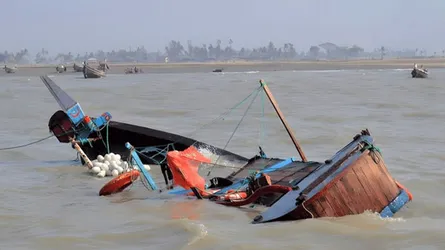 নাইজেরিয়ায় নৌকাডুবিতে ৬ শিশুর প্রাণহানি