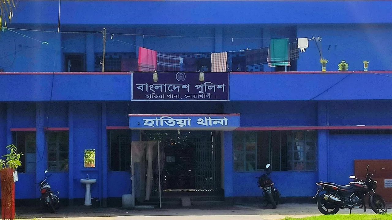 নোয়াখালীতে স্ত্রীকে পিটিয়ে হত্যা