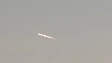 হঠাৎ খুলনার আকাশে আলোর ঝলক...