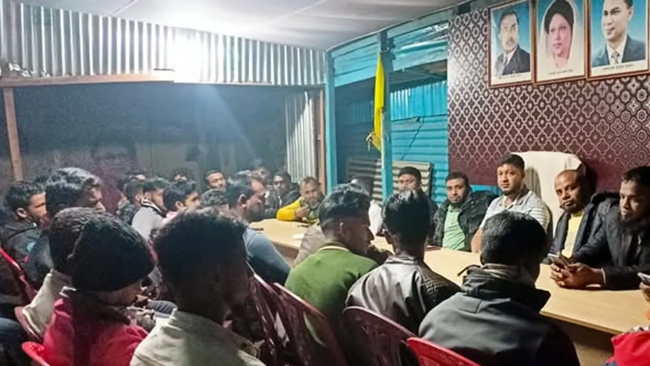 চিতলমারীতে স্বেচ্ছাসেবক ও শ্রমিক দলের নির্বাচন পরবর্তী মতবিনিময় সভা