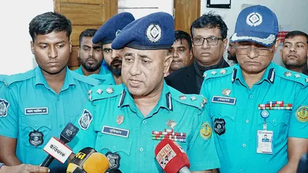 পুলিশি হেফাজতে থাকা আসামির বক্তব্য গণমাধ্যমে প্রচার, আরএমপি কমিশনারকে আদালতে তলব