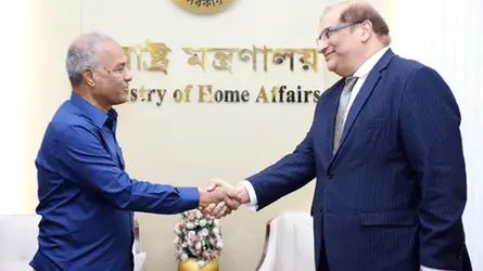 পাকিস্তানের সাথে সম্পর্ক আত্মিক ও ঐতিহাসিক : স্বরাষ্ট্র উপদেষ্টা