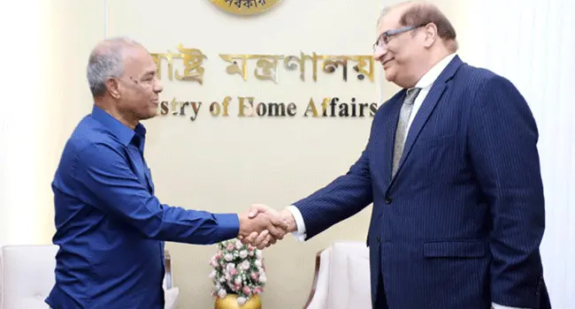 পাকিস্তানের সাথে সম্পর্ক আত্মিক ও ঐতিহাসিক : স্বরাষ্ট্র উপদেষ্টা