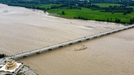 নদীতে স্ত্রীর সাথে গোসলে নেমে নিখোঁজ স্বামী, ৪ ঘণ্টা পর লাশ উদ্ধার