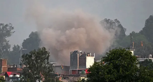 পাকিস্তানের গুলিতে ১৬ জনের মৃত্যু নিশ্চিত করল ভারত