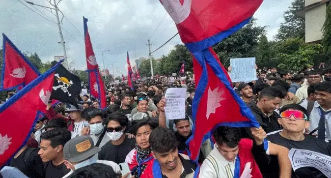 নেপালের রাজধানী কাঠমান্ডুর পর আরো ২ শহরে কারফিউ জারি