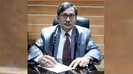 র‍্যাগিংয়ের পরিবর্তে গ্রুমিং প্রোগ্রাম, মাভাবিপ্রবি ভিসির ব্যতিক্রমী উদ্যোগের প্রশংসা