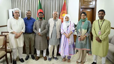 নুরকে বিদেশ পাঠানোর নির্দেশ প্রধান উপদেষ্টার