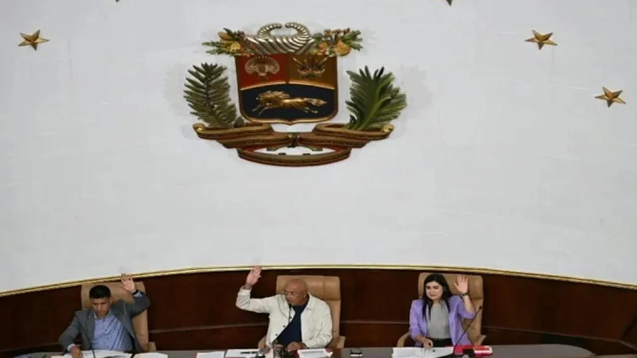 যুক্তরাষ্ট্রের চাওয়া খনি আইন সংস্কারে সম্মত ভেনিজুয়েলা