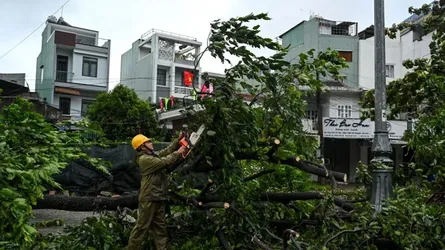 ভিয়েতনামে টাইফুন কালমায়েগির আঘাতে ৩ জনের মৃত্যু