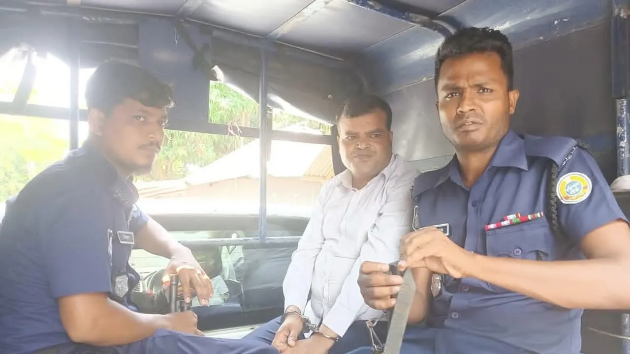 উজিরপুরে সনদপত্র ছাড়াই ডাক্তার পরিচয়ে কার্যক্রম, ১ বছরের জেল