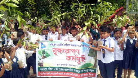 ফুলবাড়ীতে সপ্তাহব্যাপী বৃক্ষরোপণ কর্মসূচি সম্পন্ন