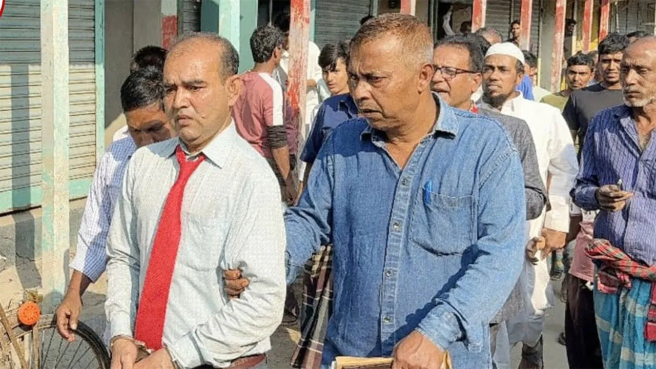 স্বর্ণের দোকানে গিয়ে ম্যাজিস্ট্রেট পরিচয়ে টাকা দাবি, ১৫ দিনের কারাদণ্ড
