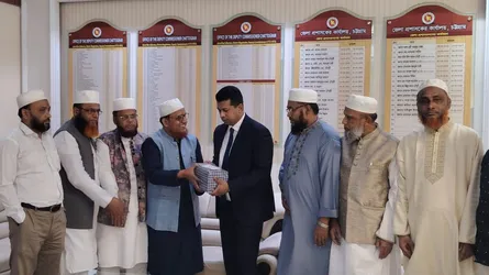 চট্টগ্রামের ডিসির সাথে জেলা জামায়াত নেতাকর্মীদের সৌজন্য সাক্ষাৎ