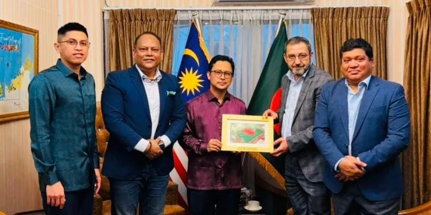 মালয়েশিয়ার হাইকমিশনারের সাথে রবি সিইওর সাক্ষাৎ