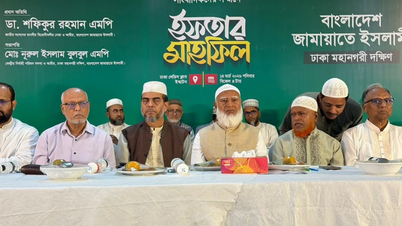 গণমাধ্যম ঠিক থাকলে রাষ্ট্রের অন্য তিন স্তম্ভ সোজা পথে চলতে বাধ্য