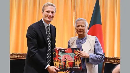 রোহিঙ্গা সঙ্কট ও স্কুল ফিডিং কর্মসূচি নিয়ে প্রধান উপদেষ্টার সাথে ডব্লিউএফপি প্রধানের বৈঠক
