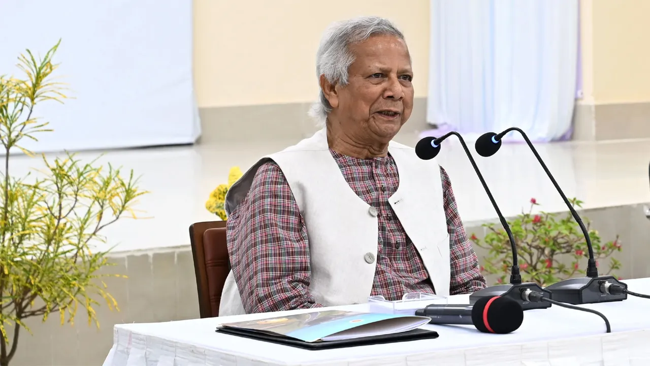 আমরা যথেষ্ট ভাগ্যবান কারণ আমাদের সমুদ্র আছে : প্রধান উপদেষ্টা