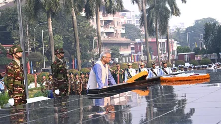 শিখা অনির্বাণে প্রধান উপদেষ্টার শ্রদ্ধা