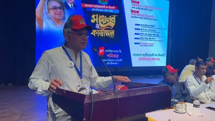 সংবিধানের কোনো দোষ নাই, নিজেরা কর্তৃত্ববাদী হয়েছেন