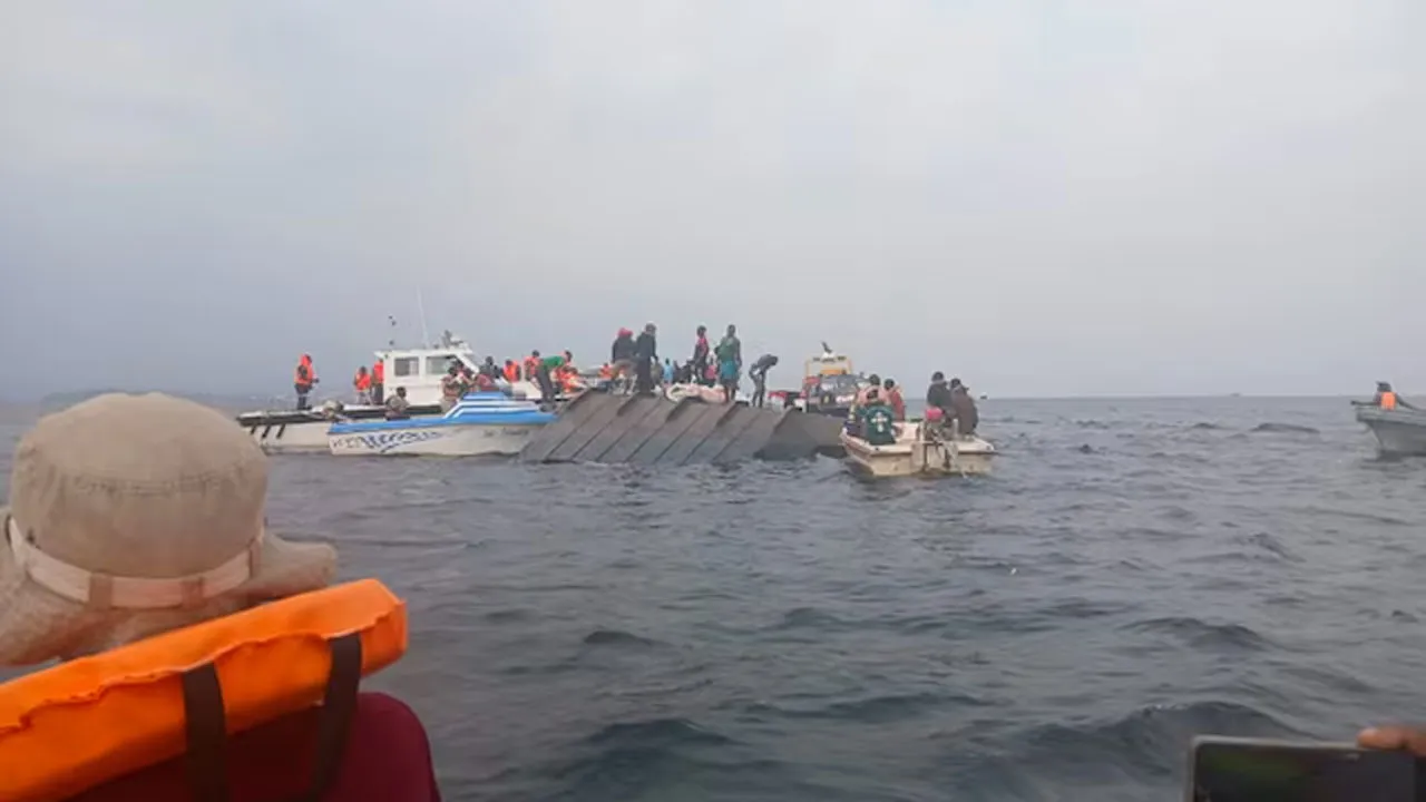জিম্বাবুয়েতে ফেরিডুবির ঘটনায় মৃতের সংখ্যা বেড়ে ৪৪