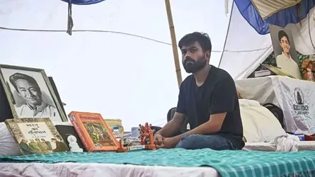 ‘ককরোচ’র প্রতিষ্ঠাতা অভিজিৎ অসুস্থ