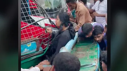 বুড়িচংয়ে বাসের চাপায় নিহত ১