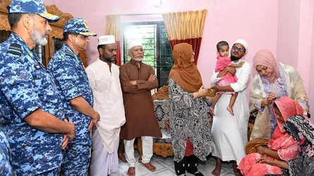 মাইলস্টোনের নিহত শিক্ষার্থীদের পরিবারের সাথে বিমান বাহিনী প্রধানের সাক্ষাৎ