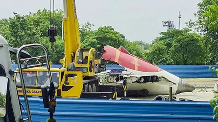 ভারতে বিমান বিধ্বস্তের তদন্তে বড় আলামতের সন্ধান, শিগগিরই জানা যাবে কারণ