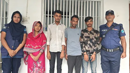 সাভারে হানি ট্রাপের শিকার সরকারি কর্মকর্তা উদ্ধার, গ্রেফতার ৪