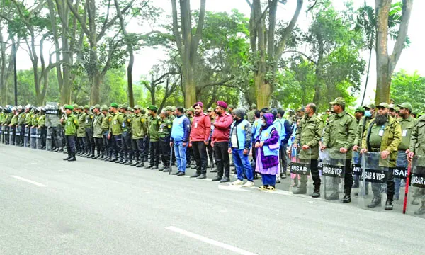 খালেদা জিয়ার জানাজায় ৫০ প্লাটুন  আনসার ও টিডিপি মোতায়েন