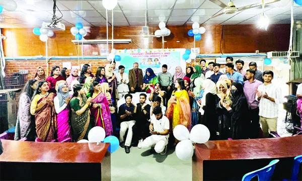 সাউদার্ন  ইউনিভার্সিটিতে ফার্মেসি বিভাগে নবীনবরণ