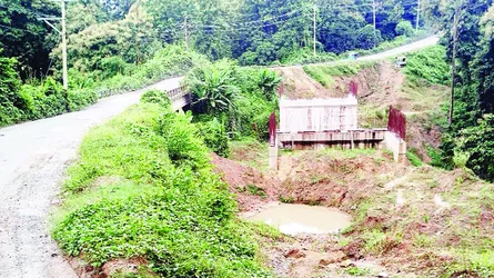 ১২০০ কোটি টাকার কাজ ফেলে উধাও ভারতীয় ঠিকাদার