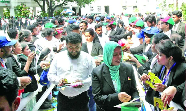 সুপ্রিম কোর্ট  বার নির্বাচনের ভোটগ্রহণ শুরু