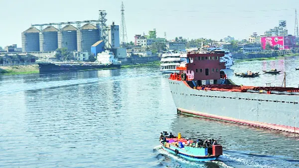 প্রভাবশালীদের দাপটে বিপন্ন নদ-নদী