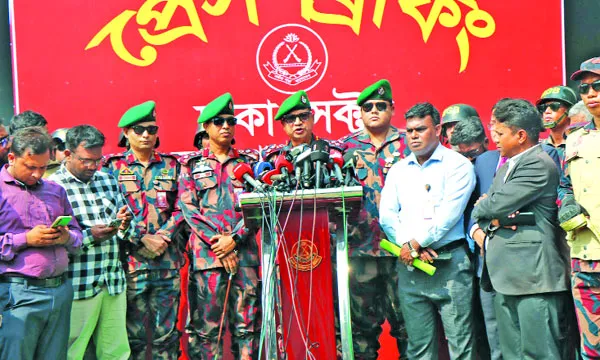 মারণাস্ত্র ব্যবহার না করলেও কঠোর  থাকবে বিজিবি