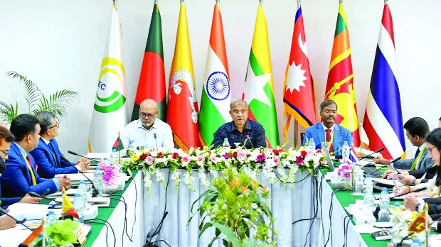 মানবপাচারে জড়িতদের জবাবদিহির জন্য শক্তিশালী আইনি কাঠামো প্রতিষ্ঠা করা হয়েছে : স্বরাষ্ট্র উপদেষ্টা